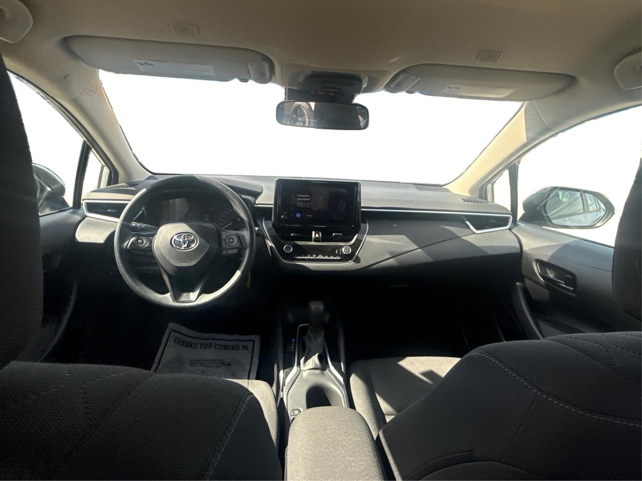 2023 Toyota Corolla LE CLEAN LOW KM MUST SEE WE FINANCE ALL CREDIT! Photo