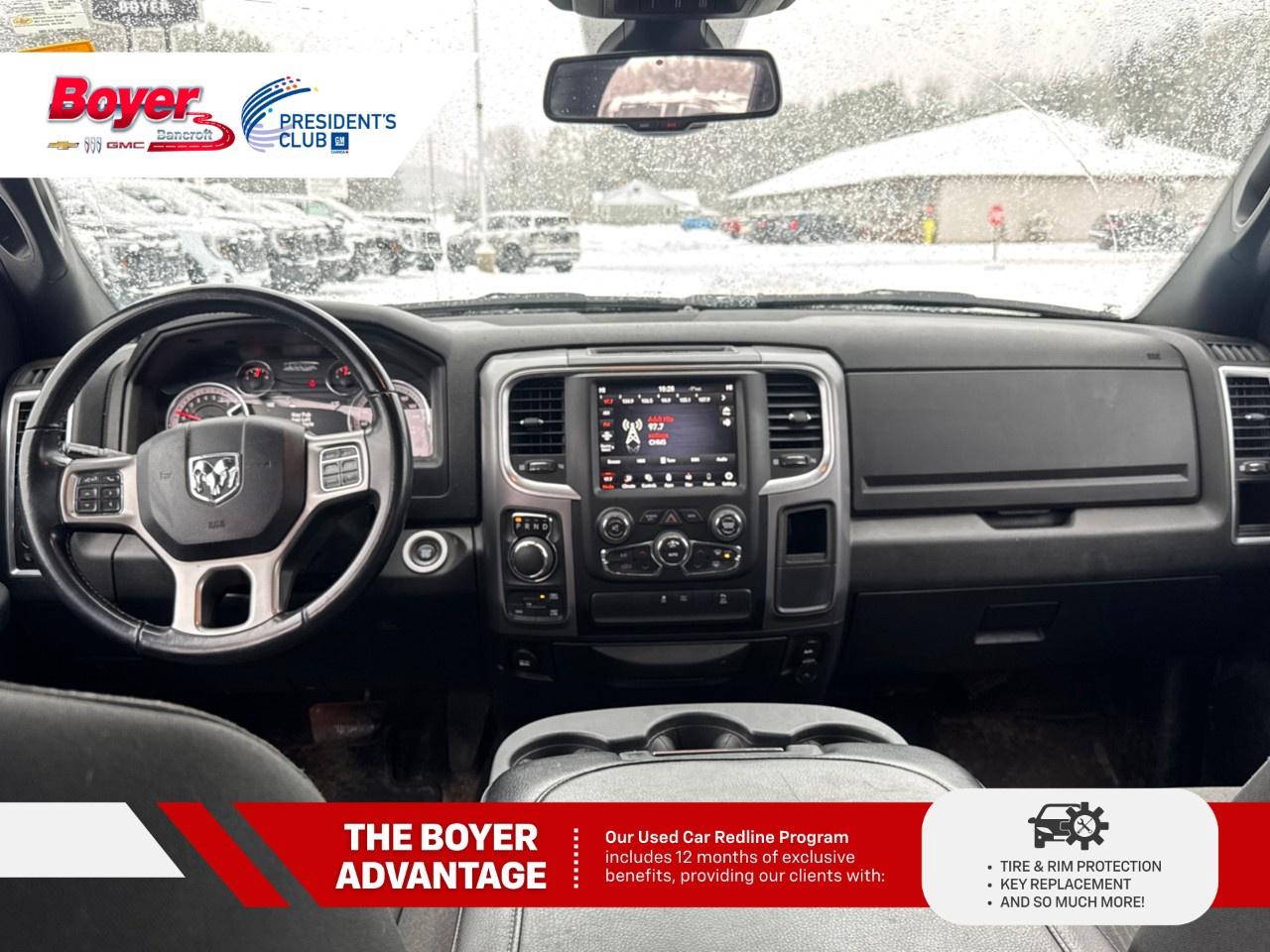 2022 RAM 1500 Classic WARLOCK 4X4 CREW CAB 5'7" BOX Photo