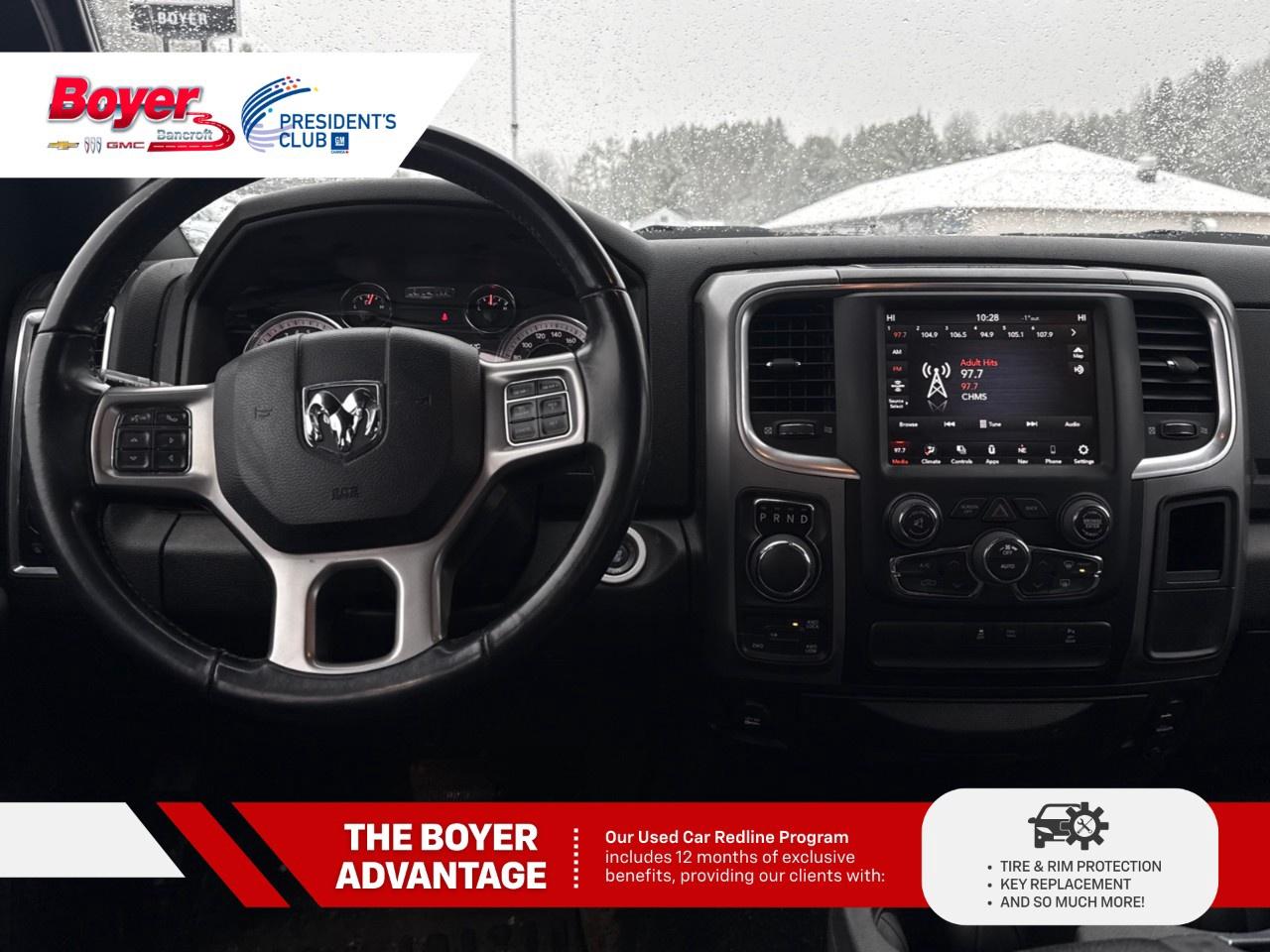 2022 RAM 1500 Classic WARLOCK 4X4 CREW CAB 5'7" BOX Photo