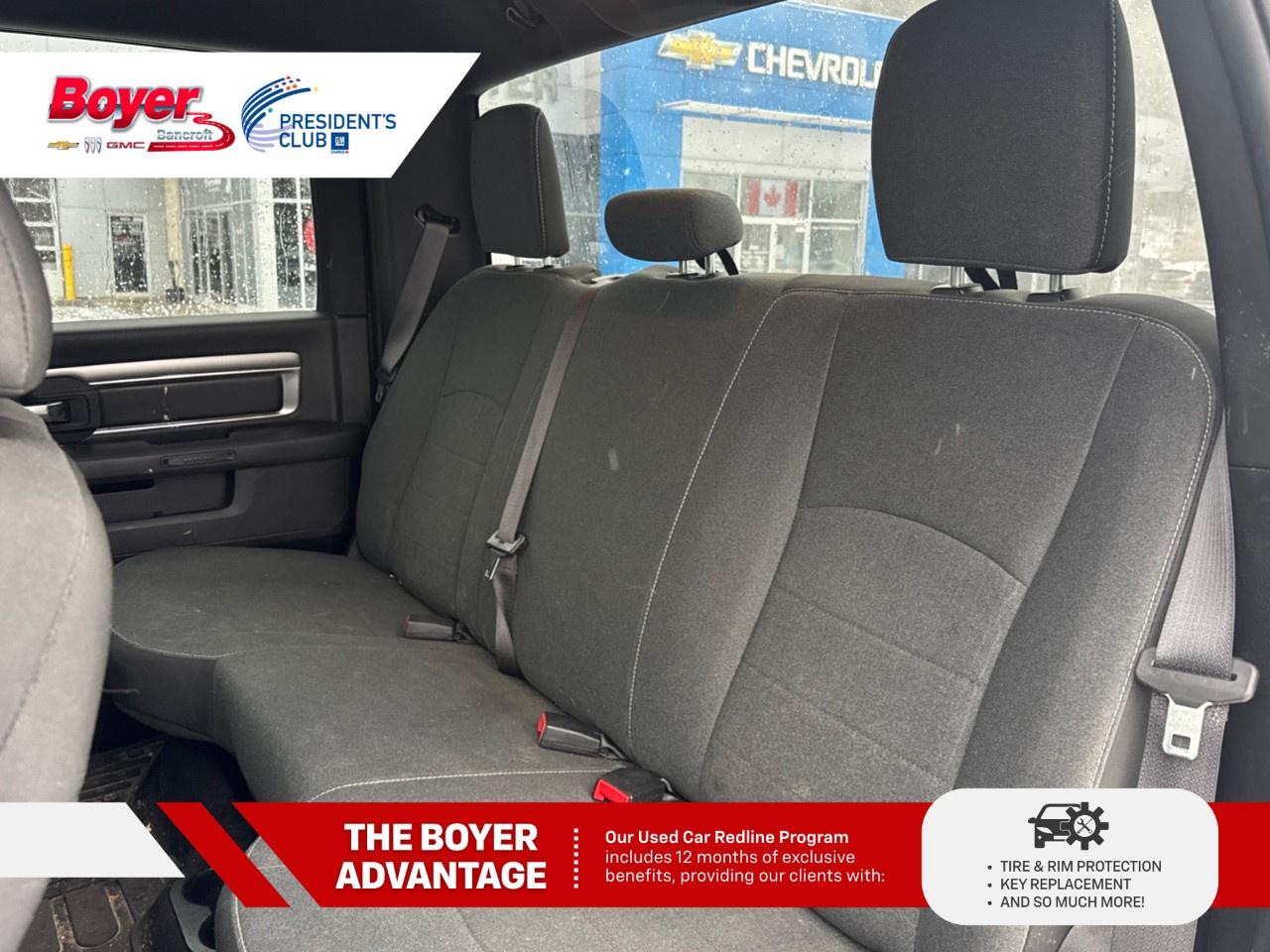 2022 RAM 1500 Classic WARLOCK 4X4 CREW CAB 5'7" BOX Photo