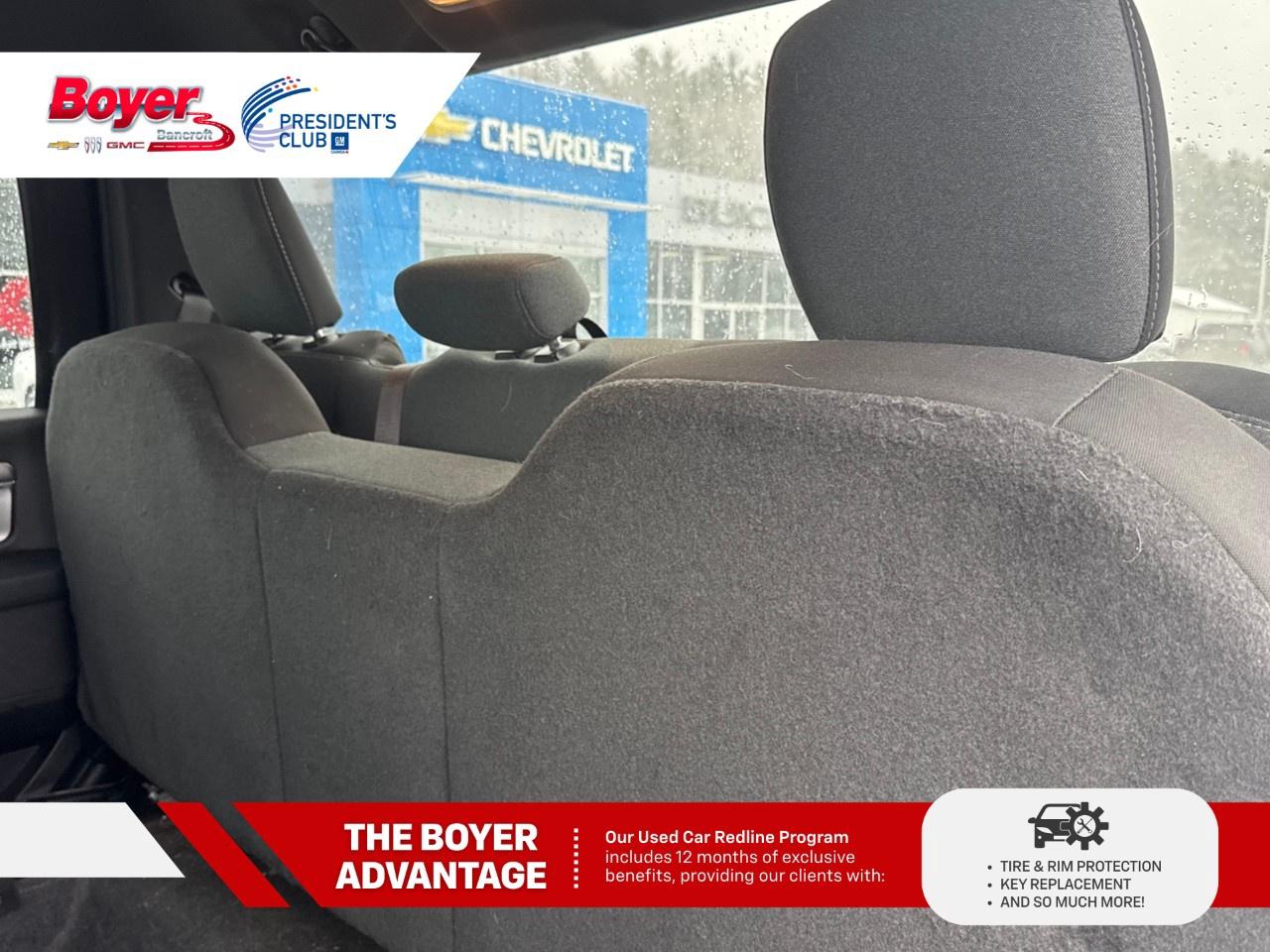 2022 RAM 1500 Classic WARLOCK 4X4 CREW CAB 5'7" BOX Photo