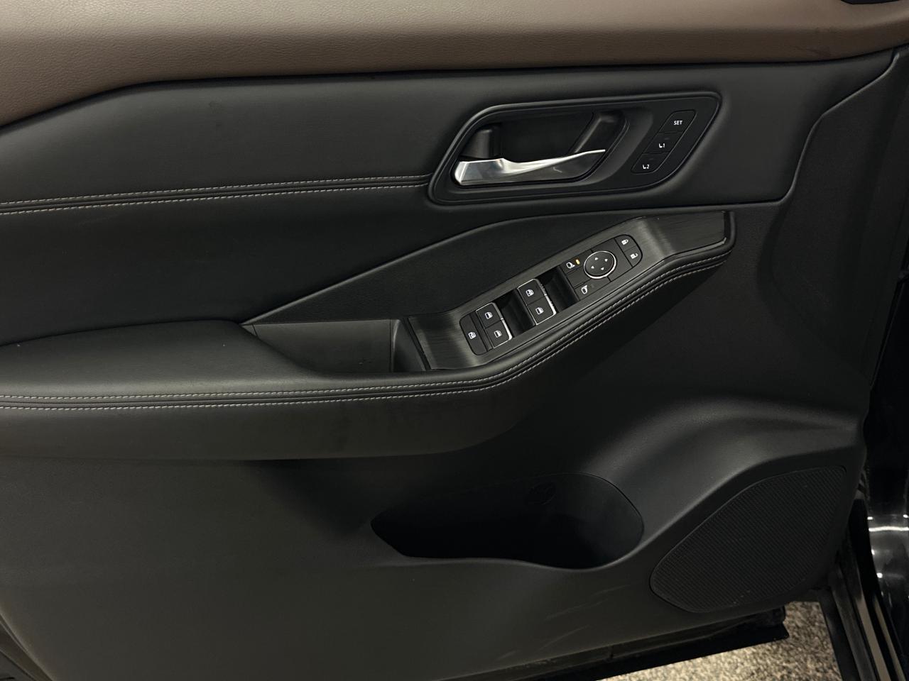 2023 Nissan Rogue SL 4dr All-Wheel Drive Sport Utility Photo