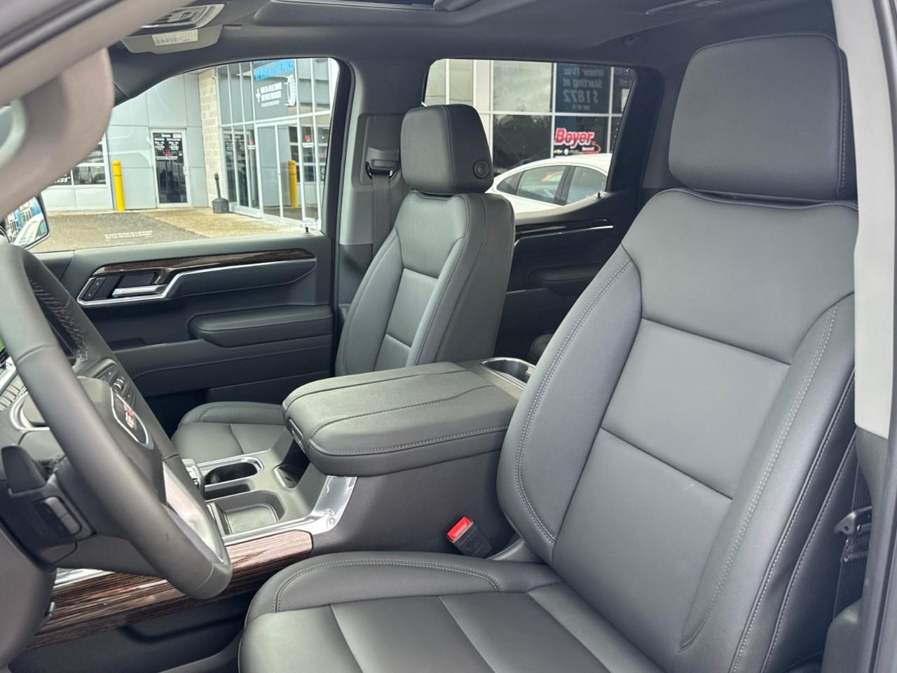 2026 GMC Sierra 1500 Crew Cab Short Box 4-Wheel Drive Elevation Photo