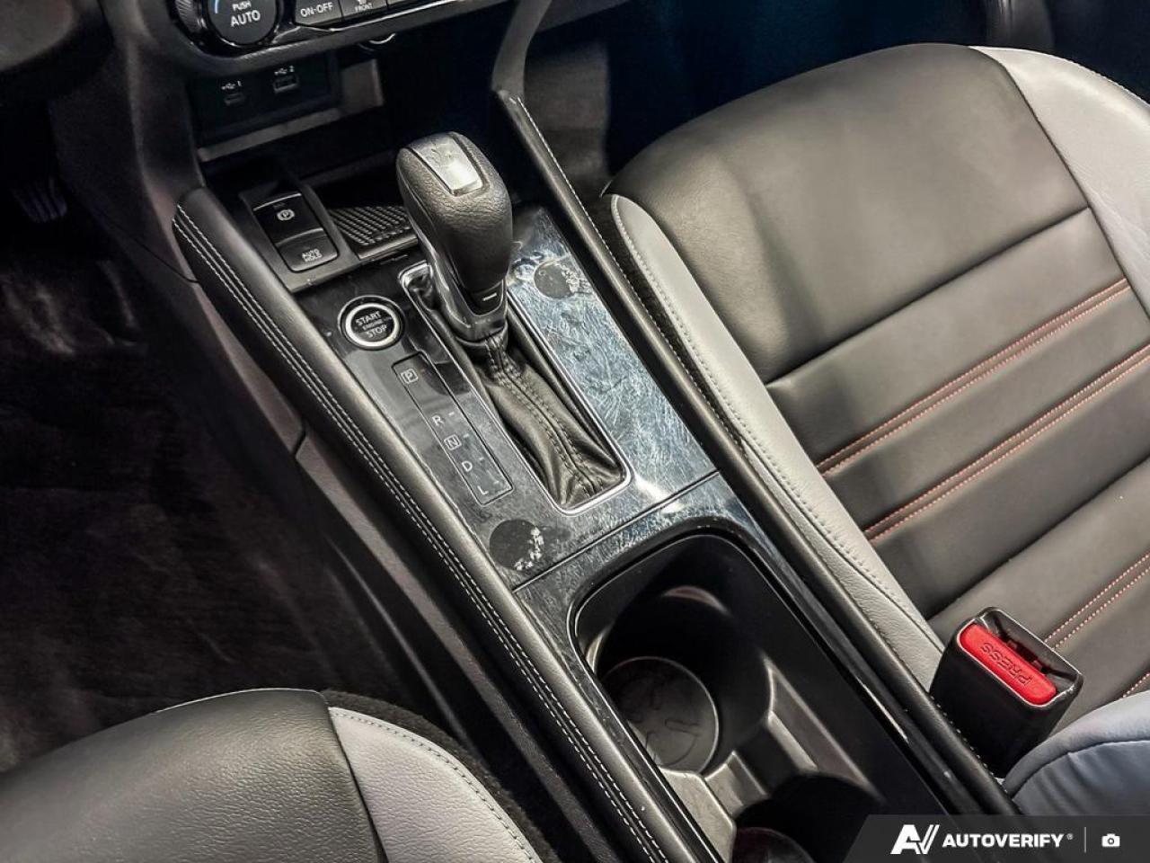 2024 Nissan Kicks SR 4dr Front-Wheel Drive Photo