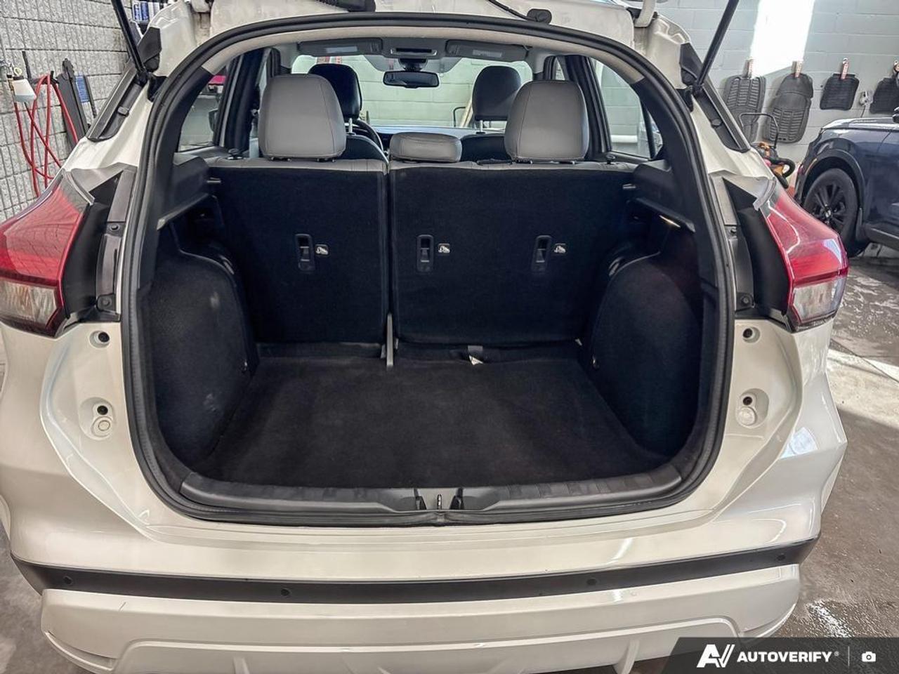 2024 Nissan Kicks SR 4dr Front-Wheel Drive Photo