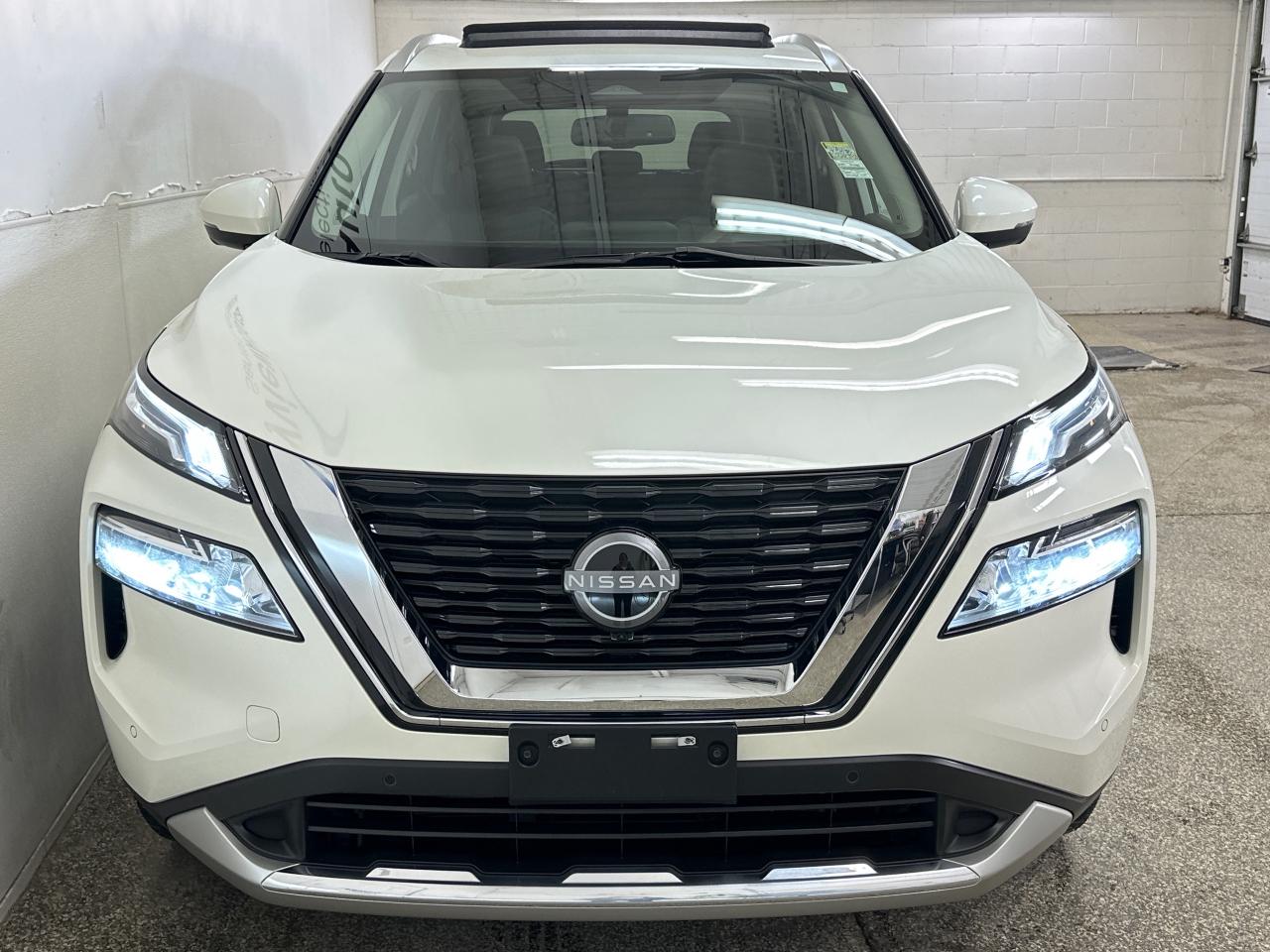 2023 Nissan Rogue Platinum 4dr All-Wheel Drive Sport Utility Photo