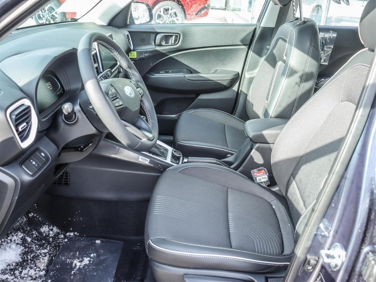 2026 Hyundai Venue Ultimate w/Black Interior 4dr Front-Wheel Drive Photo