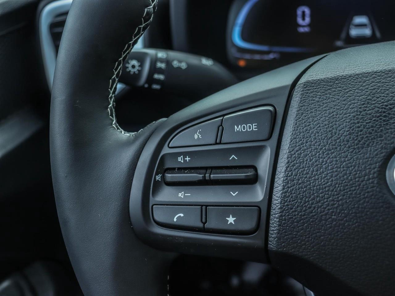 2026 Hyundai Venue Ultimate w/Black Interior 4dr Front-Wheel Drive Photo