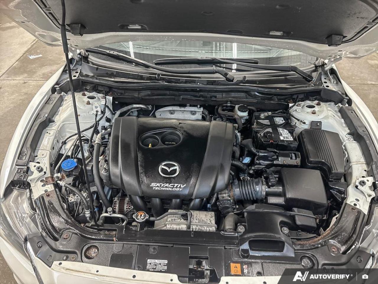 2017 Mazda 6 GT (A6) 4dr Sedan Photo