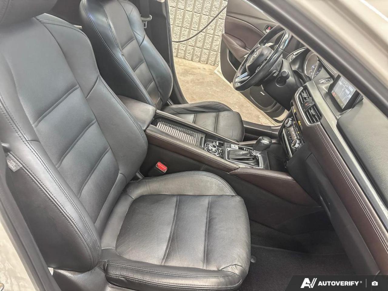 2017 Mazda 6 GT (A6) 4dr Sedan Photo