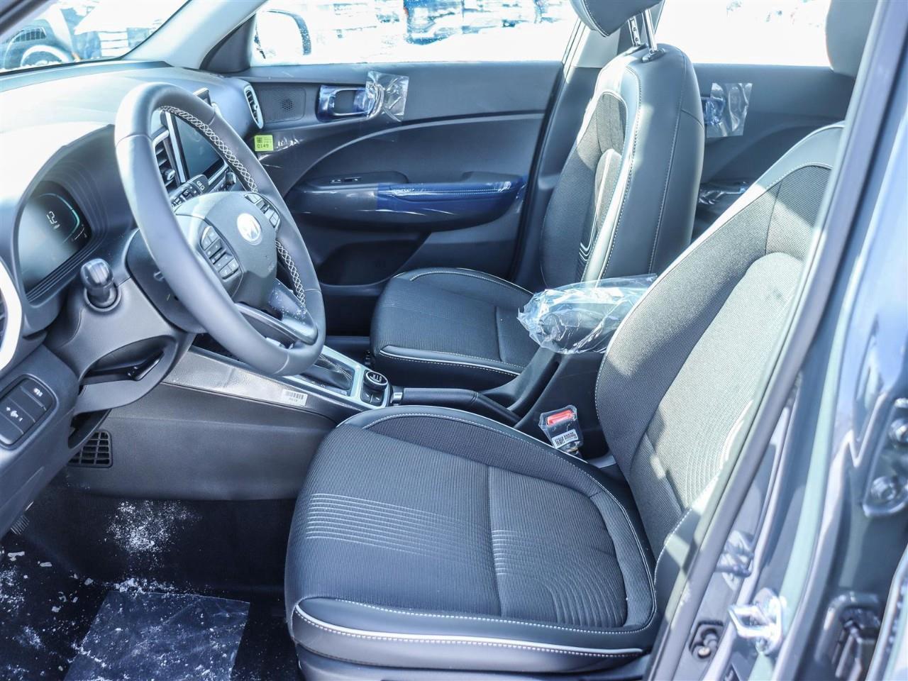 2026 Hyundai Venue Ultimate w/Black Interior 4dr Front-Wheel Drive Photo