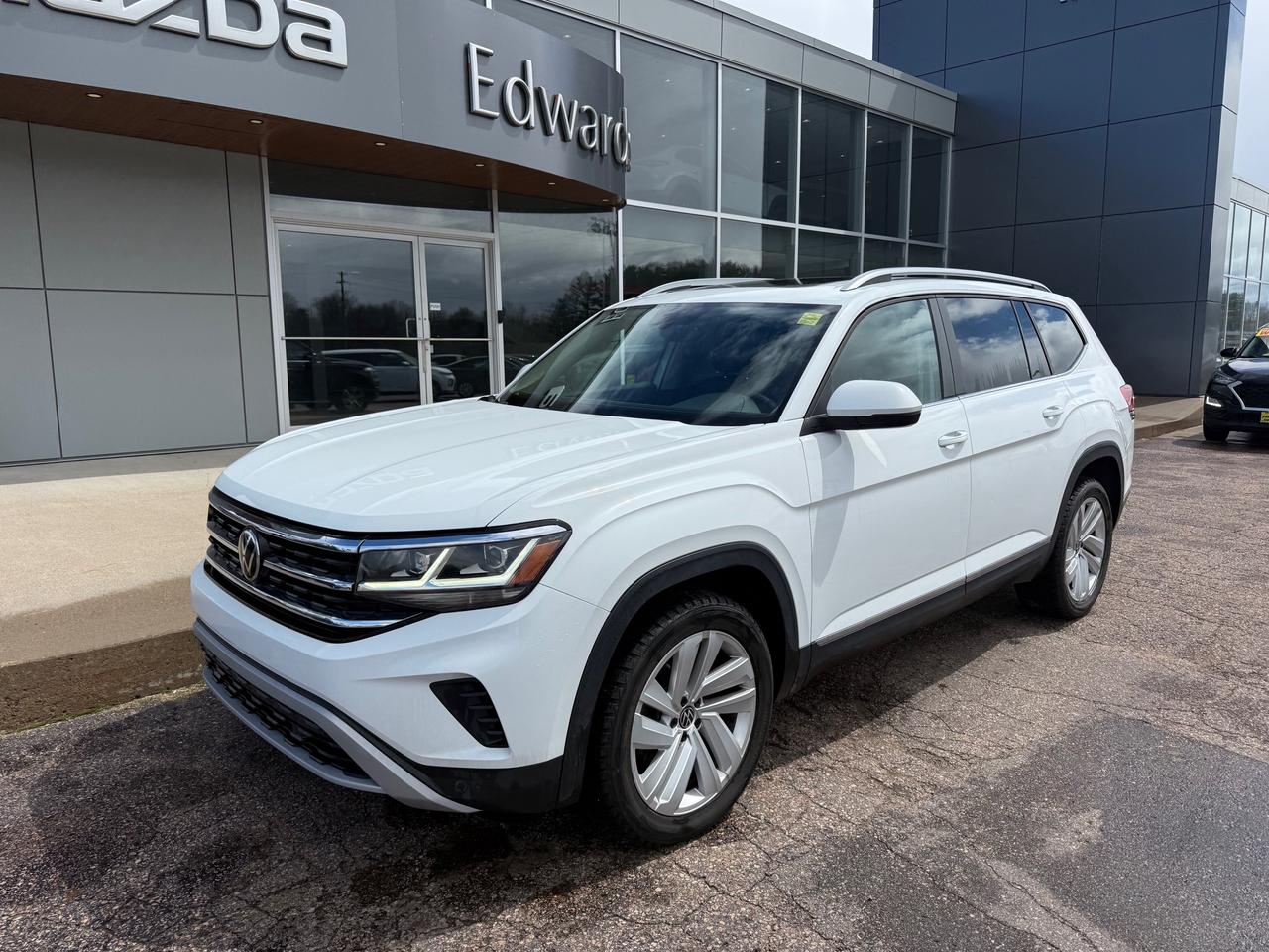 2021 Volkswagen Atlas 2.0 TSI Highline 4dr All-Wheel Drive 4MOTION Photo3