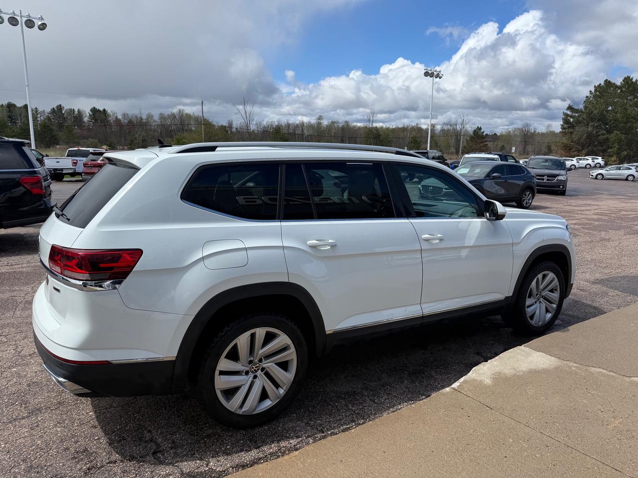 2021 Volkswagen Atlas 2.0 TSI Highline 4dr All-Wheel Drive 4MOTION Photo