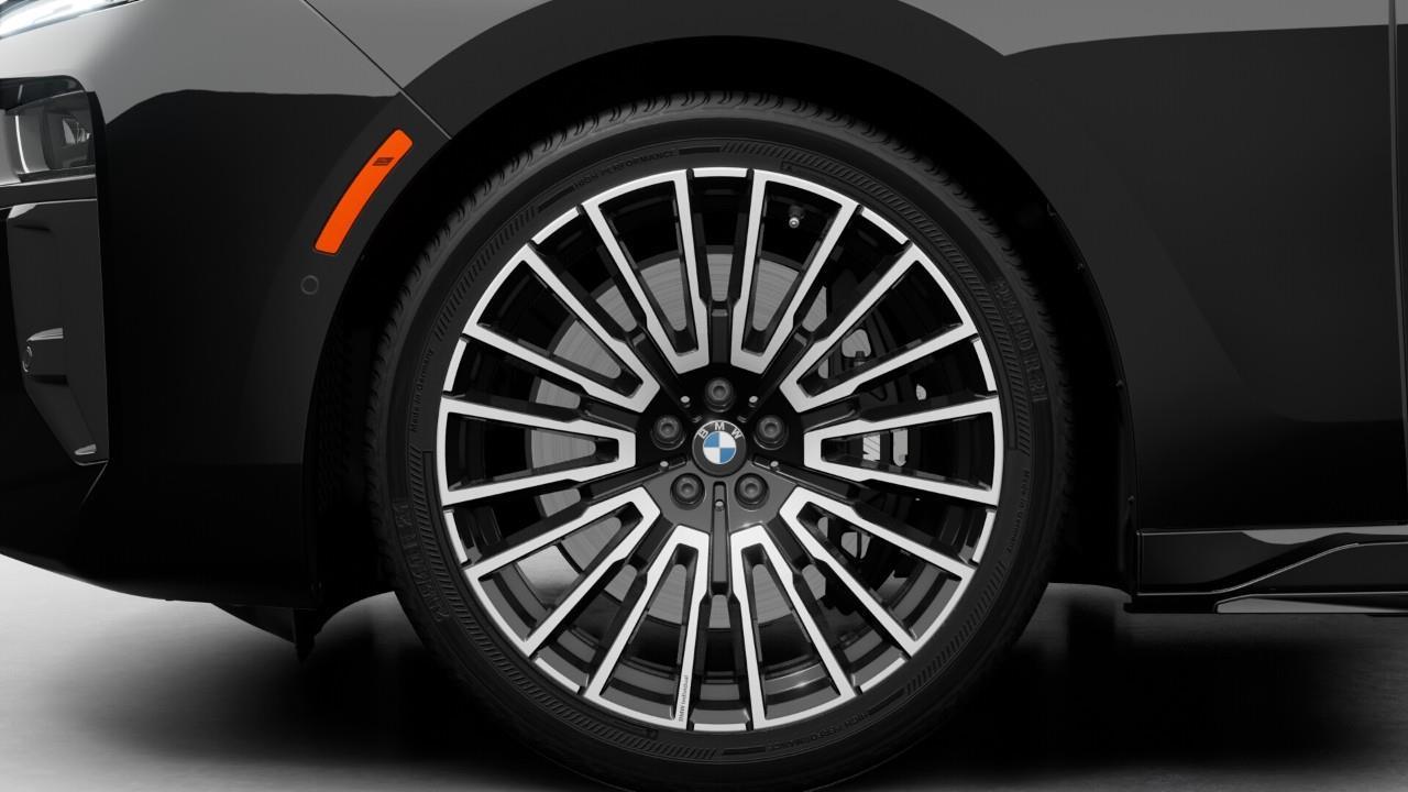 2026 BMW 760 i xDrive 4dr All-Wheel Drive Sedan Photo