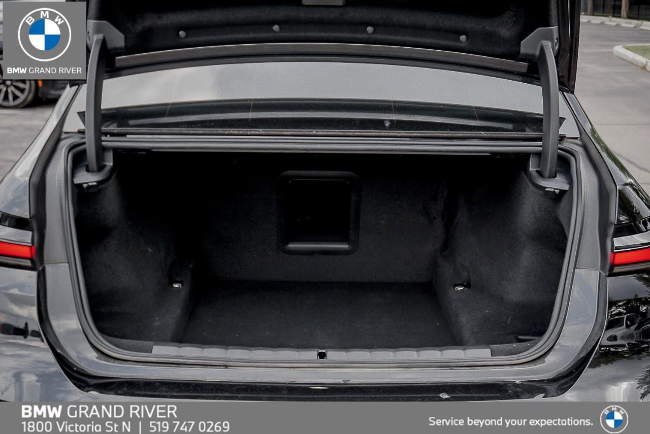 2026 BMW 760 i xDrive 4dr All-Wheel Drive Sedan Photo