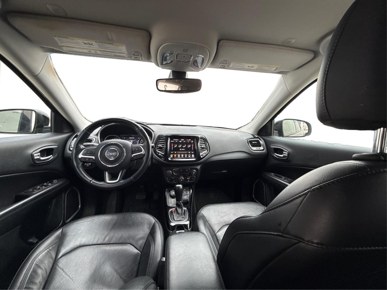 2021 Jeep Compass AWD LEATHER HEATED SEATS WE FINANCE ALL CREDIT! Photo