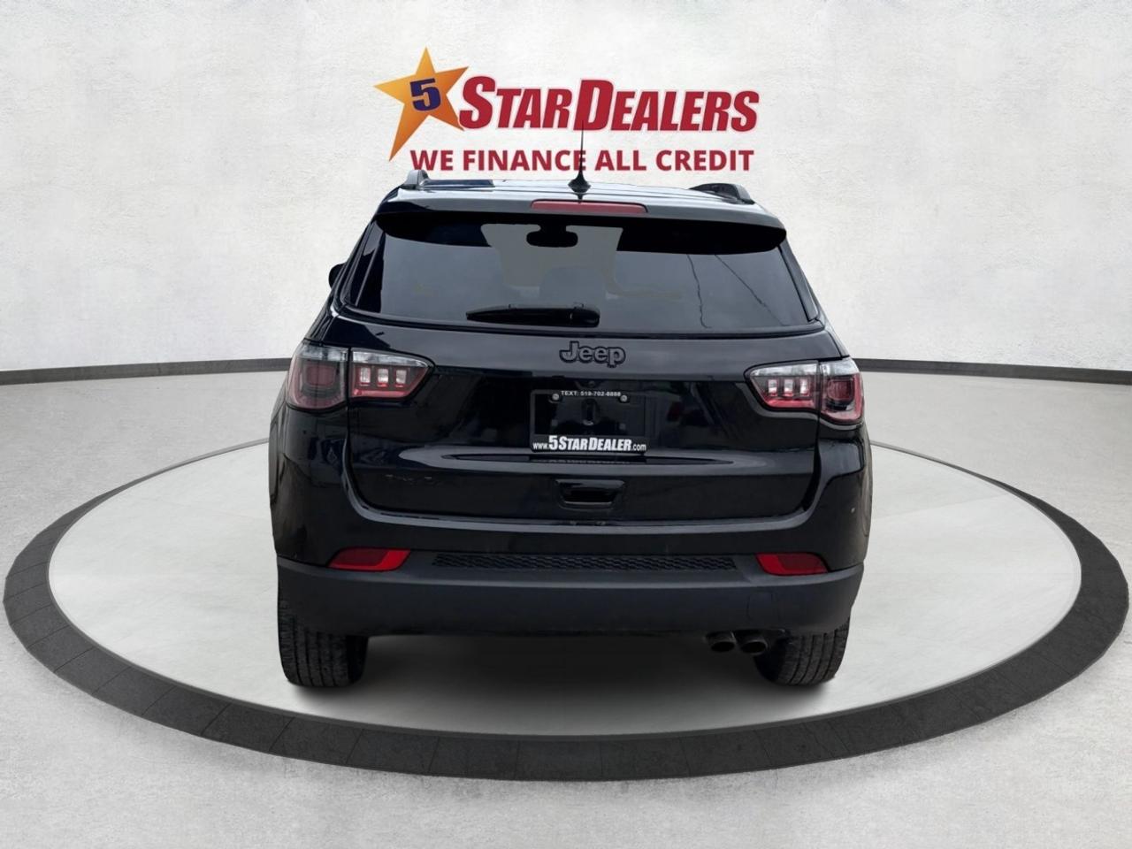 2021 Jeep Compass AWD LEATHER HEATED SEATS WE FINANCE ALL CREDIT! Photo