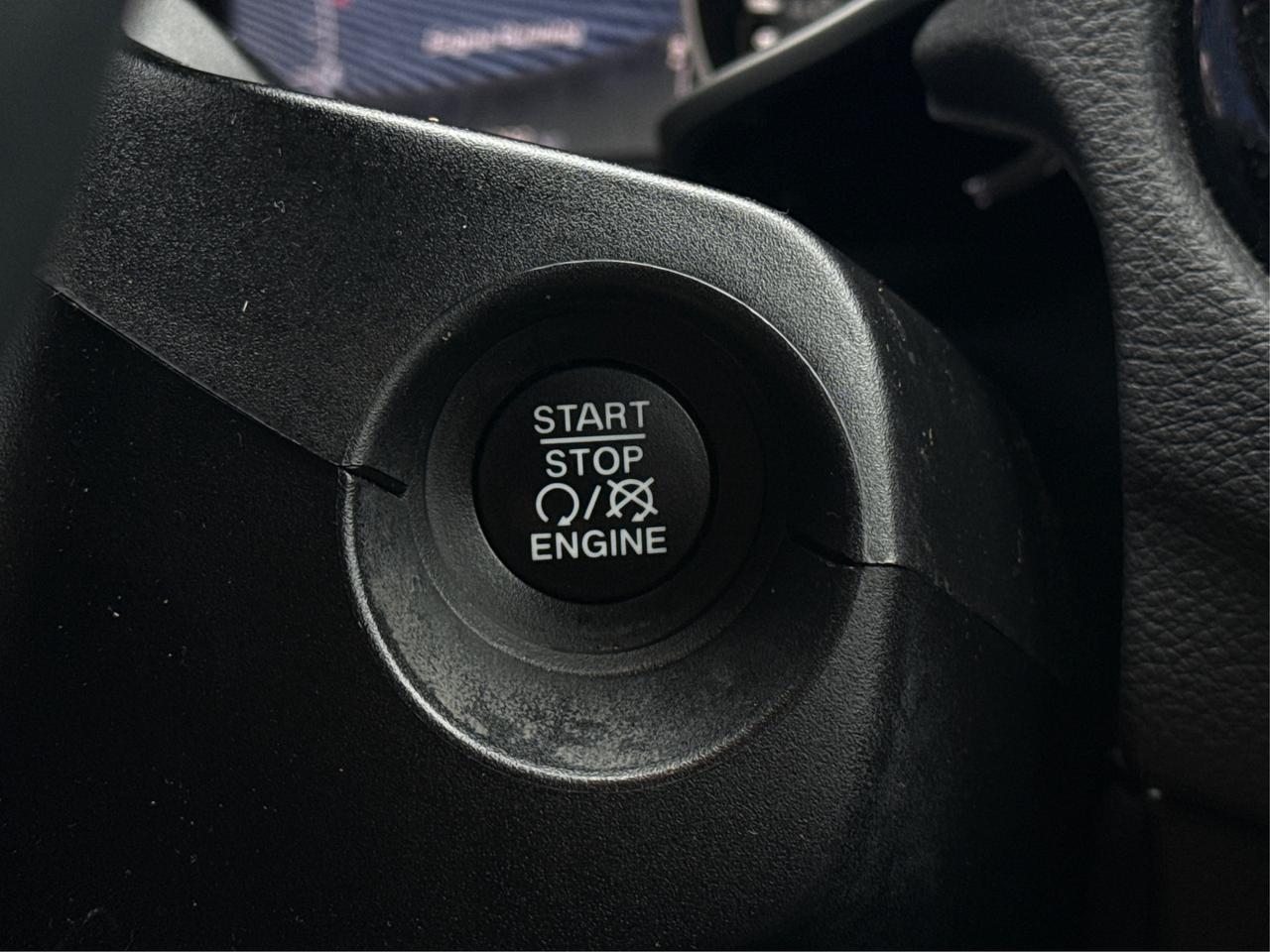 2021 Jeep Compass AWD LEATHER HEATED SEATS WE FINANCE ALL CREDIT! Photo