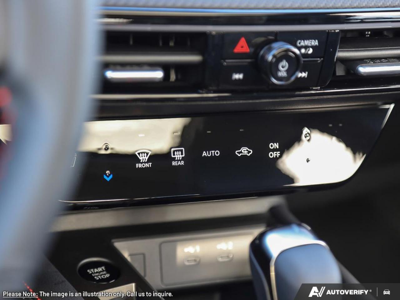 2026 Nissan Kicks SR 4dr All-Wheel Drive Photo