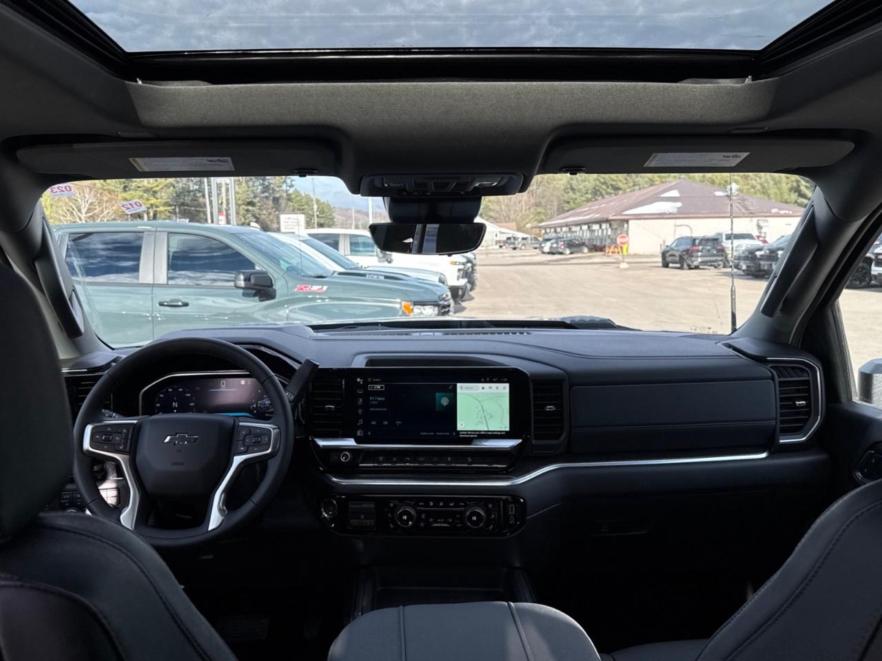 2026 Chevrolet SILVERADO 2500HD 4WD Crew Cab Standard Box LTZ Photo