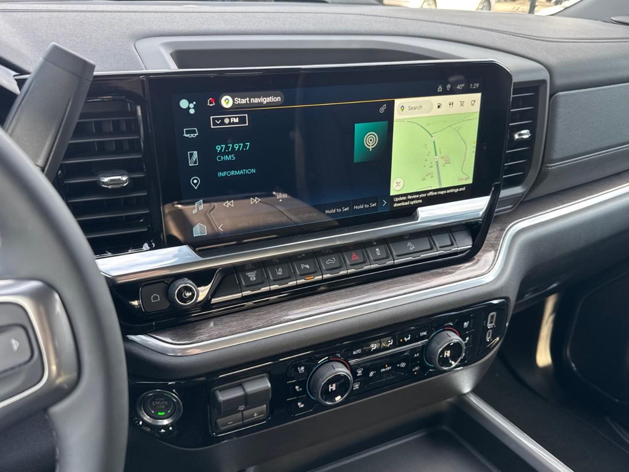 2026 Chevrolet SILVERADO 2500HD 4WD Crew Cab Standard Box LTZ Photo