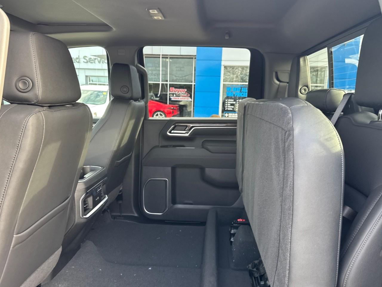 2026 Chevrolet SILVERADO 2500HD 4WD Crew Cab Standard Box LTZ Photo