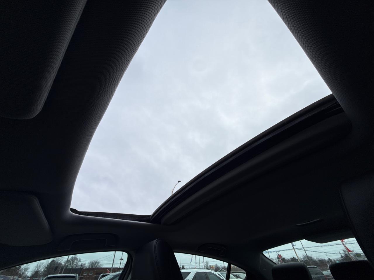 2018 Acura ILX LEATHER SUNROOF HEATED SEATS WE FINANCE ALL CREDIT Photo