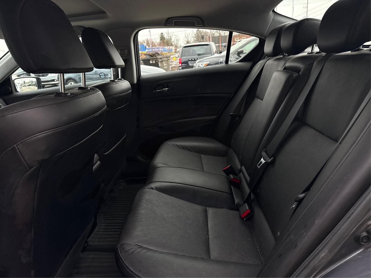 2018 Acura ILX LEATHER SUNROOF HEATED SEATS WE FINANCE ALL CREDIT Photo
