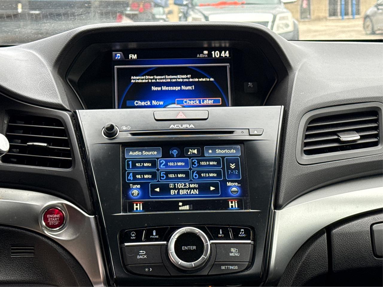 2018 Acura ILX LEATHER SUNROOF HEATED SEATS WE FINANCE ALL CREDIT Photo