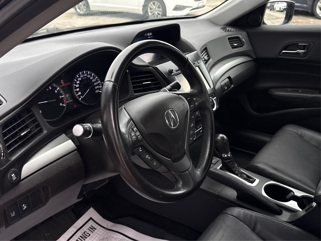 2018 Acura ILX LEATHER SUNROOF HEATED SEATS WE FINANCE ALL CREDIT Photo