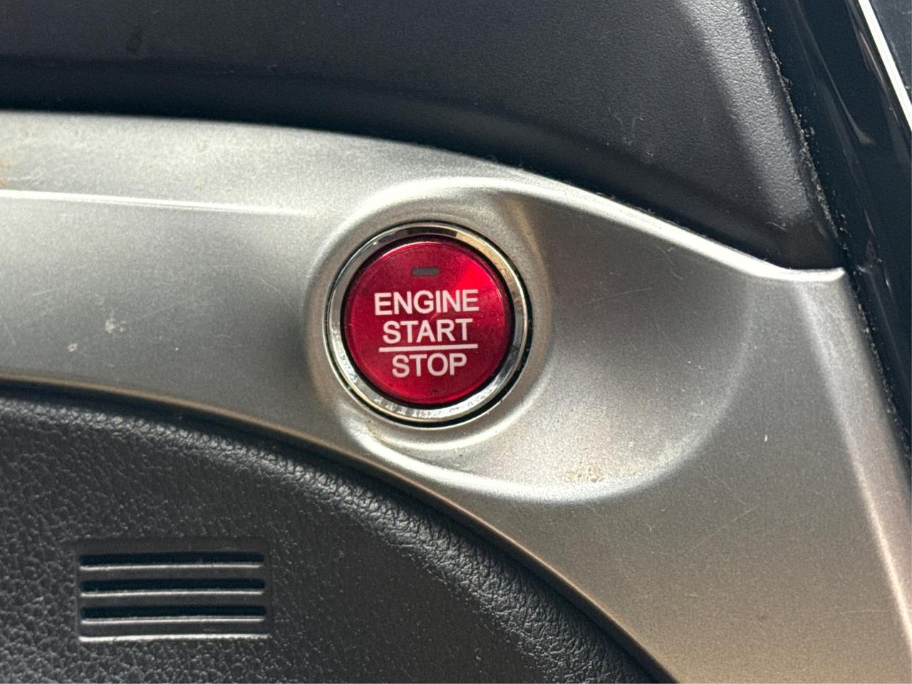 2018 Acura ILX LEATHER SUNROOF HEATED SEATS WE FINANCE ALL CREDIT Photo