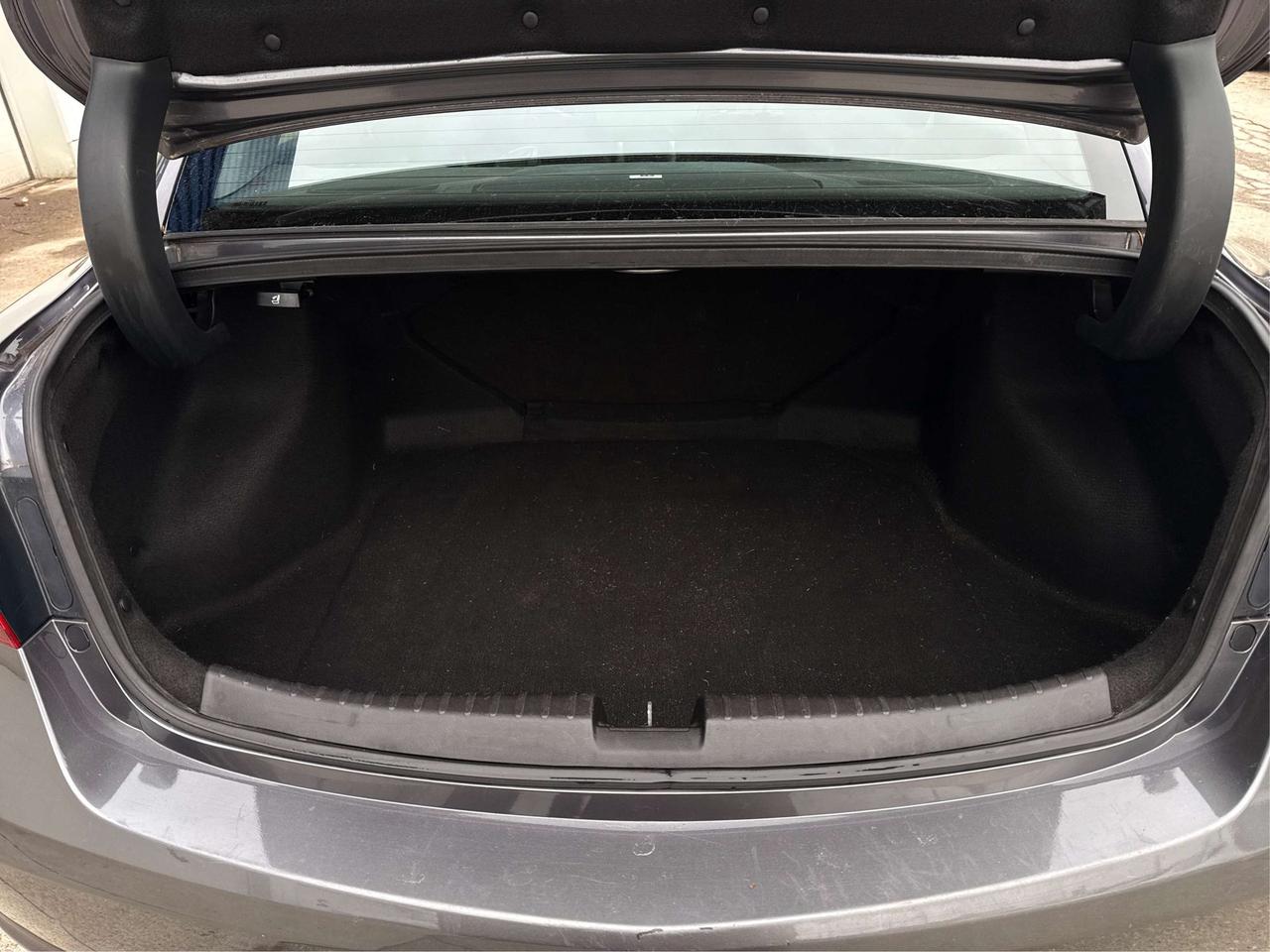 2018 Acura ILX CERTIFIED LEATHER SUNROOF NAV WE FINANCE ALL CRDT Photo