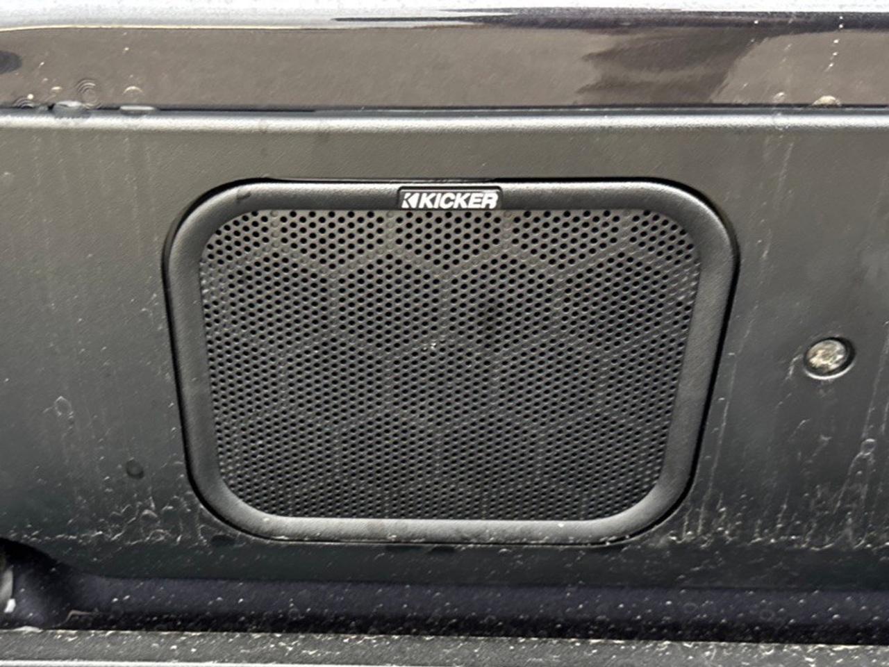 2025 GMC SIERRA 2500HD 4WD Crew Cab Standard Box Denali Ultimate Photo