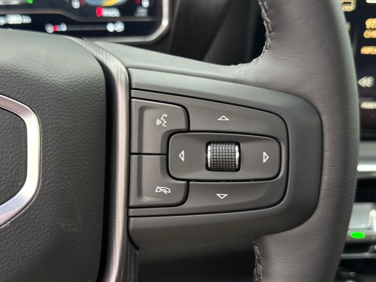 2025 GMC SIERRA 2500HD 4WD Crew Cab Standard Box Denali Ultimate Photo