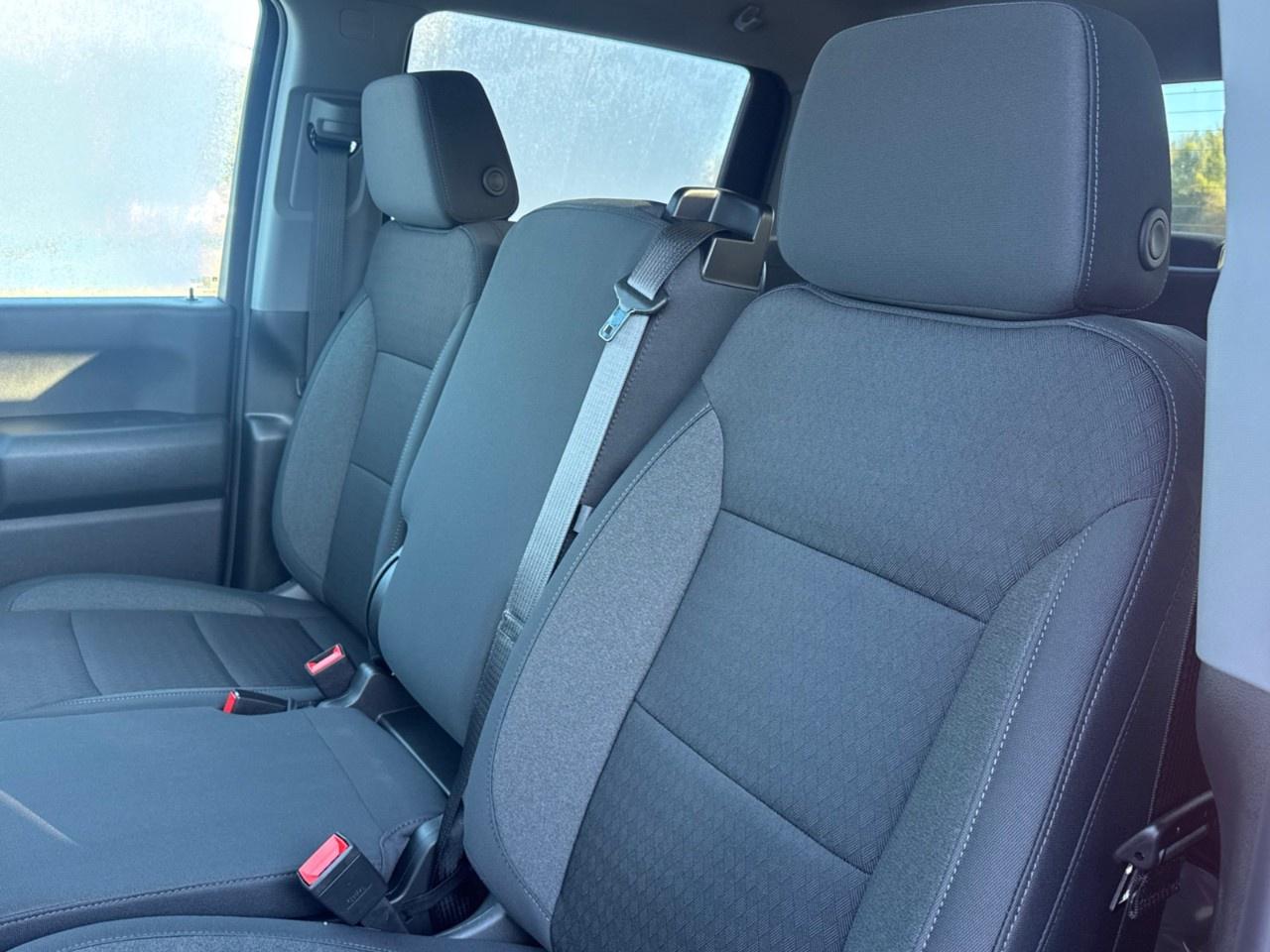 2026 GMC Sierra 3500HD CC 4WD Crew Cab 177" WB, 60" CA Pro Photo