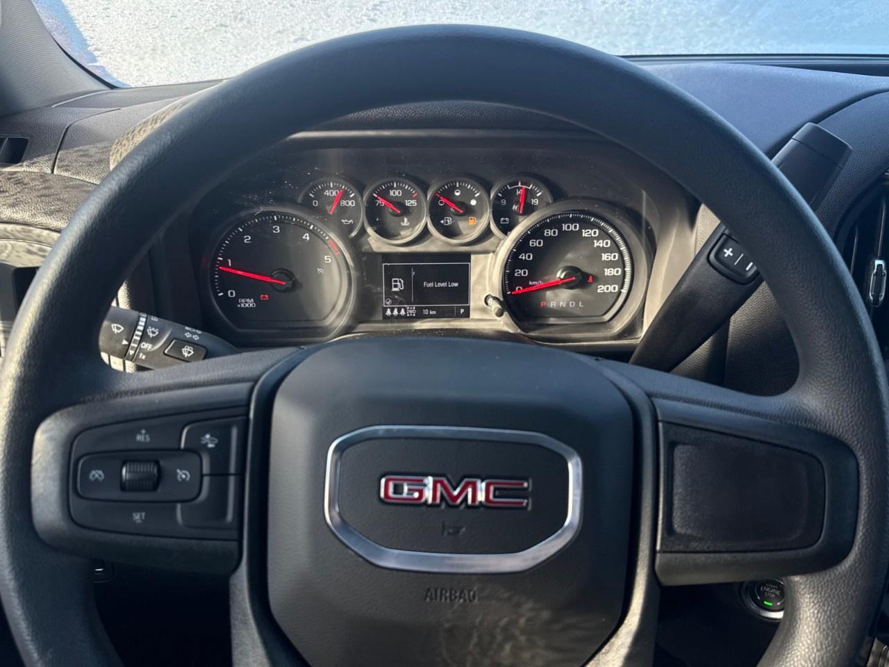 2026 GMC Sierra 3500HD CC 4WD Crew Cab 177" WB, 60" CA Pro Photo