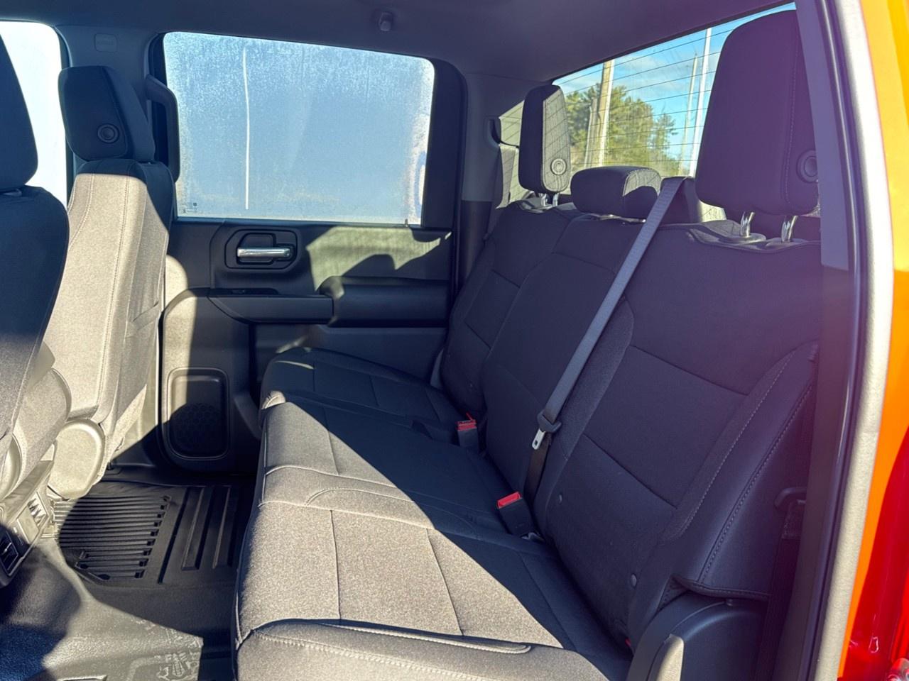 2026 GMC Sierra 3500HD CC 4WD Crew Cab 177" WB, 60" CA Pro Photo