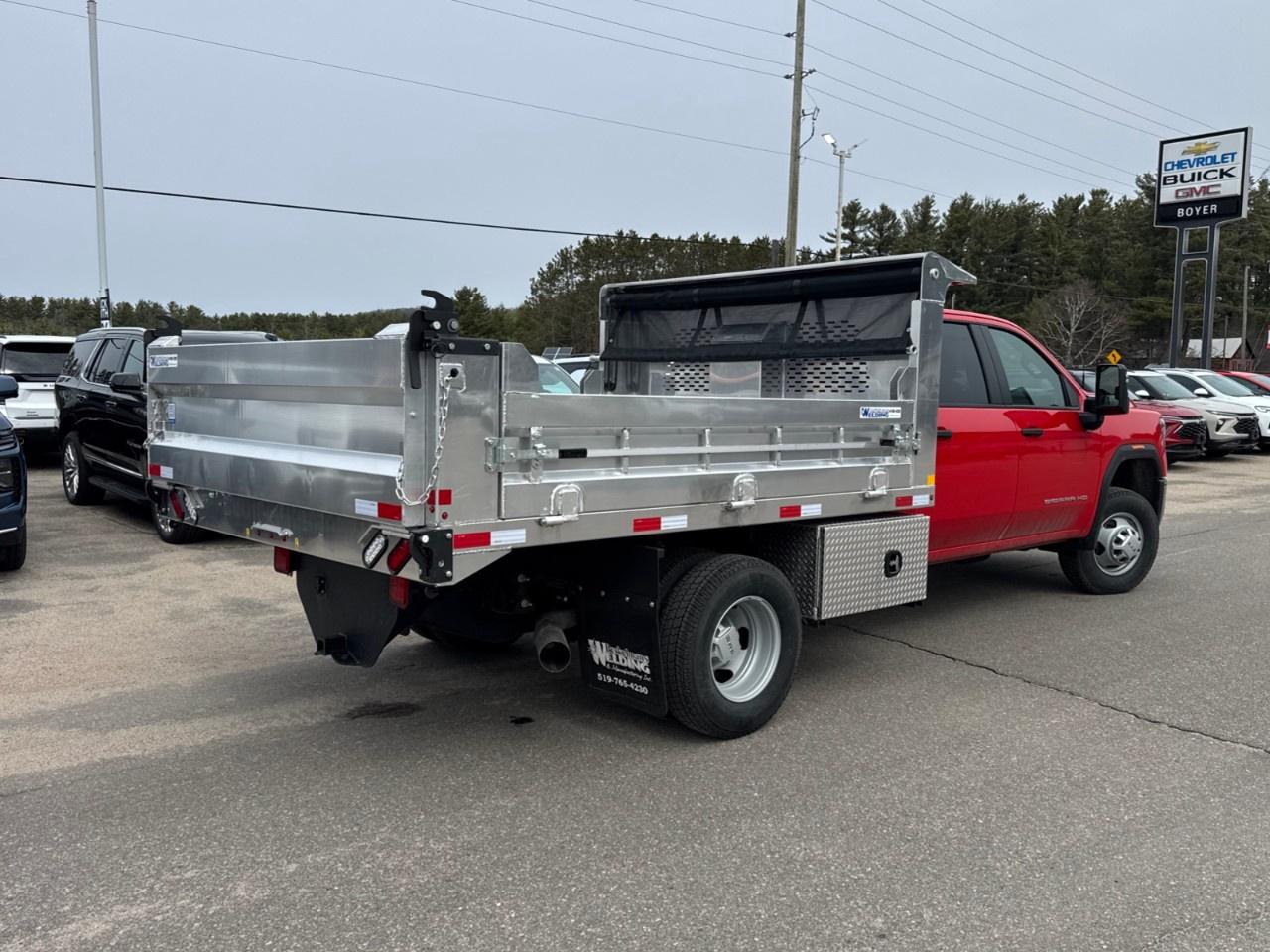 2026 GMC Sierra 3500HD CC 4WD Crew Cab 177" WB, 60" CA Pro Photo