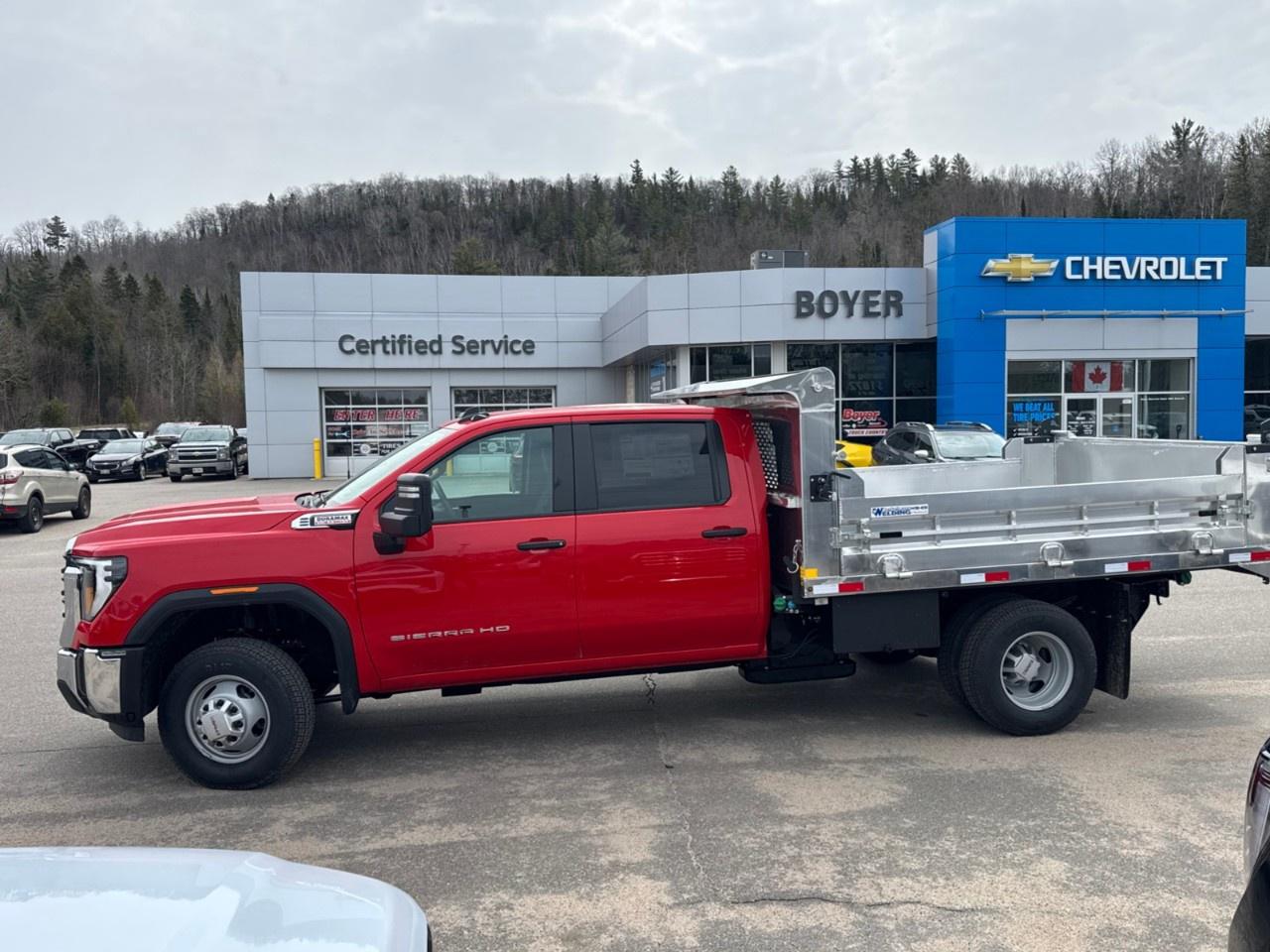 2026 GMC Sierra 3500HD CC 4WD Crew Cab 177" WB, 60" CA Pro Photo