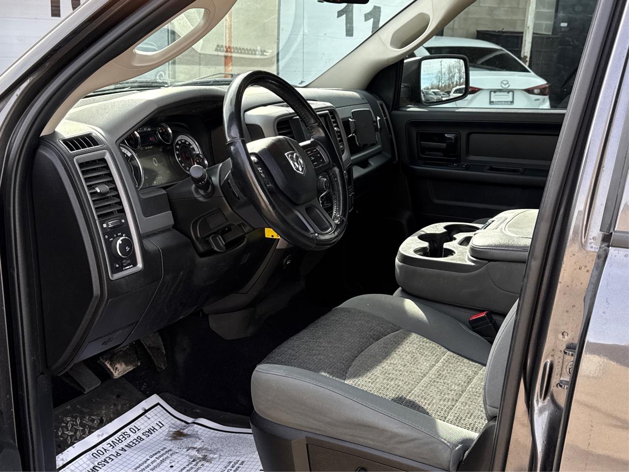 2020 RAM 1500 Classic FULLY LOADED WITH $9950 IN OPTIONS  WE FINANCE ALL Photo