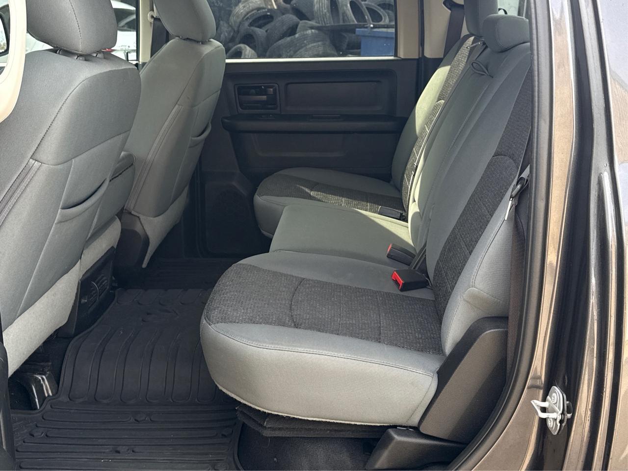 2020 RAM 1500 Classic FULLY LOADED WITH $9950 IN OPTIONS  WE FINANCE ALL Photo