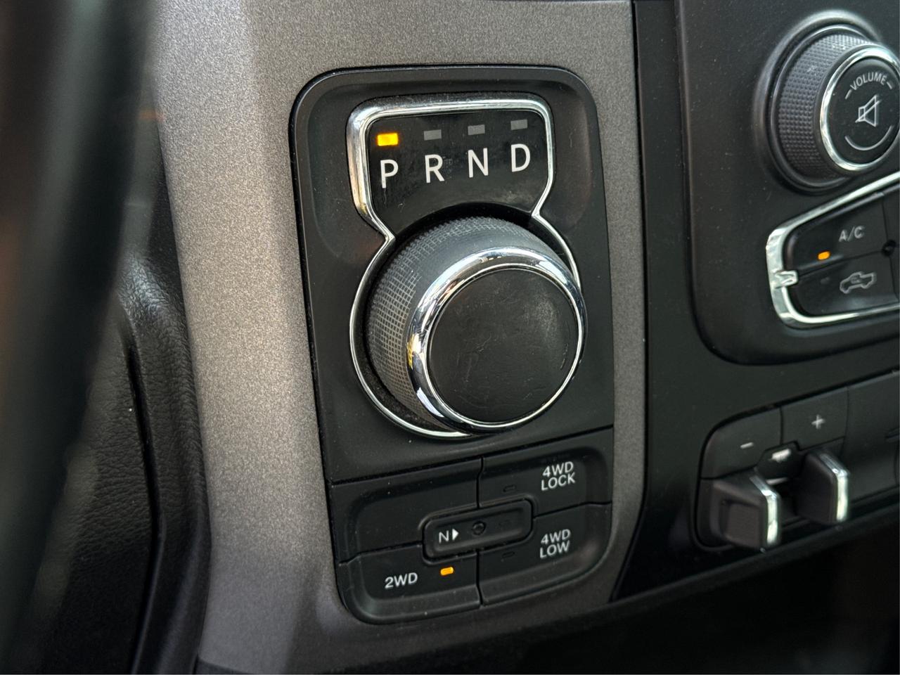 2020 RAM 1500 Classic FULLY LOADED WITH $9950 IN OPTIONS  WE FINANCE ALL Photo