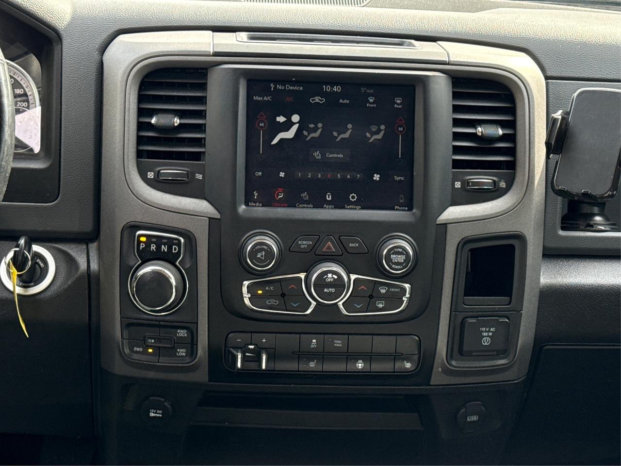 2020 RAM 1500 Classic FULLY LOADED WITH $9950 IN OPTIONS  WE FINANCE ALL Photo