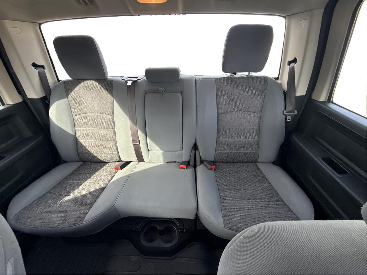 2020 RAM 1500 Classic FULLY LOADED WITH $9950 IN OPTIONS  WE FINANCE ALL Photo