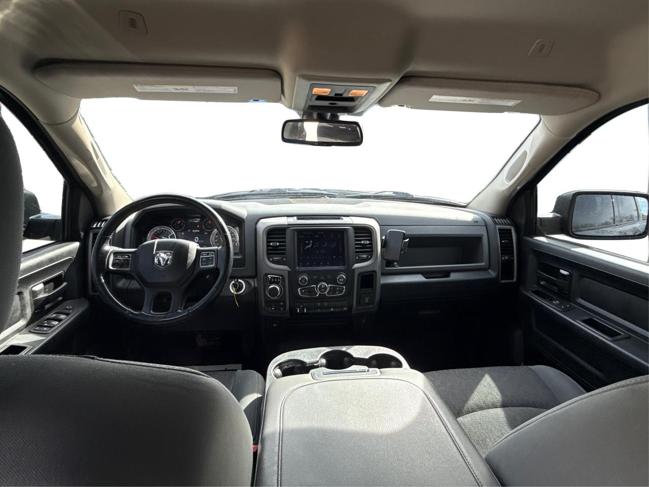 2020 RAM 1500 Classic FULLY LOADED WITH $9950 IN OPTIONS  WE FINANCE ALL Photo