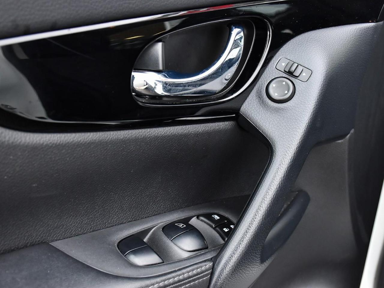 2022 Nissan Qashqai SV 4dr All-wheel Drive Photo