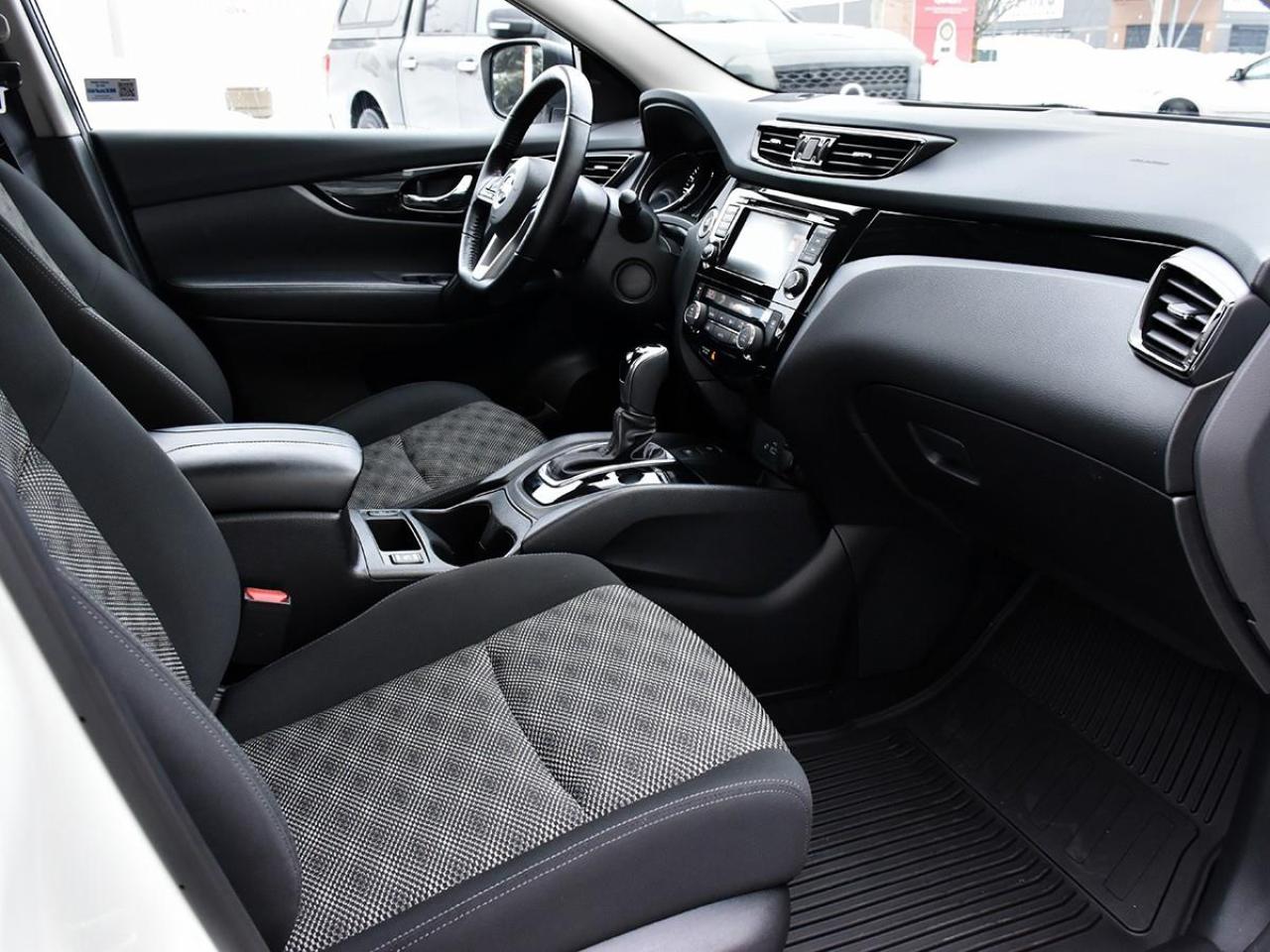 2022 Nissan Qashqai SV 4dr All-wheel Drive Photo