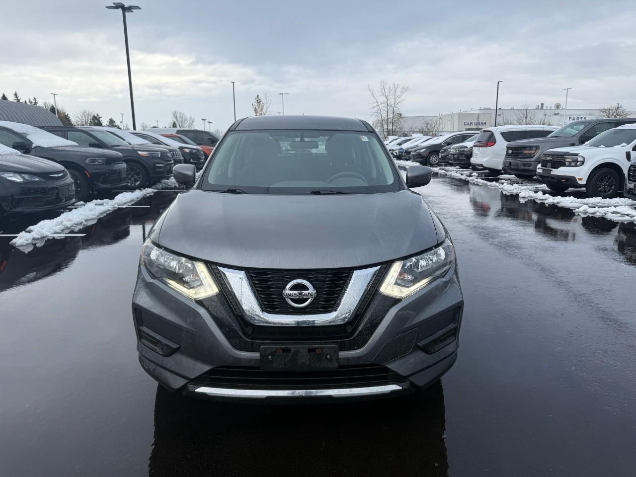 2017 Nissan Rogue  Photo