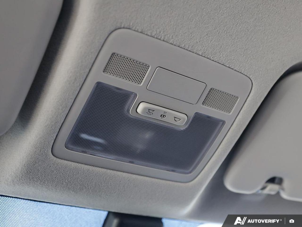 2023 Hyundai Venue Essential w/Two-Tone 4dr Front-Wheel Drive Photo