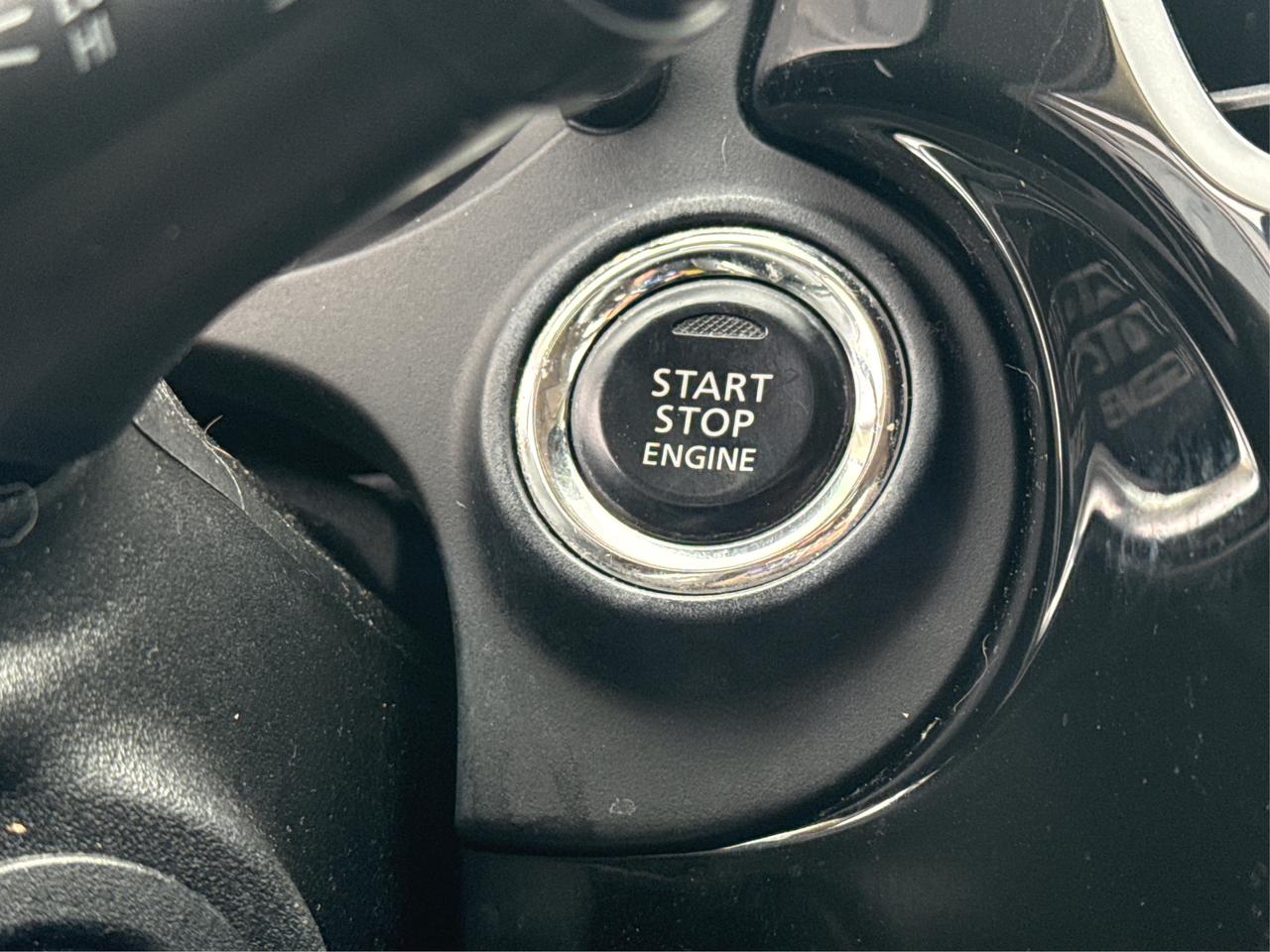 2020 Mitsubishi Outlander AWD LEATHER SUNROOF H-SEATS WE FINANCE ALL CREDIT! Photo